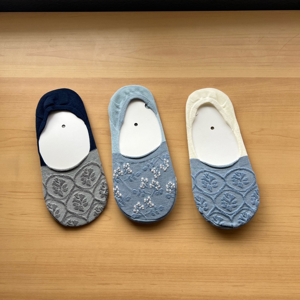 Elegant Patterned No-Show Socks Trio